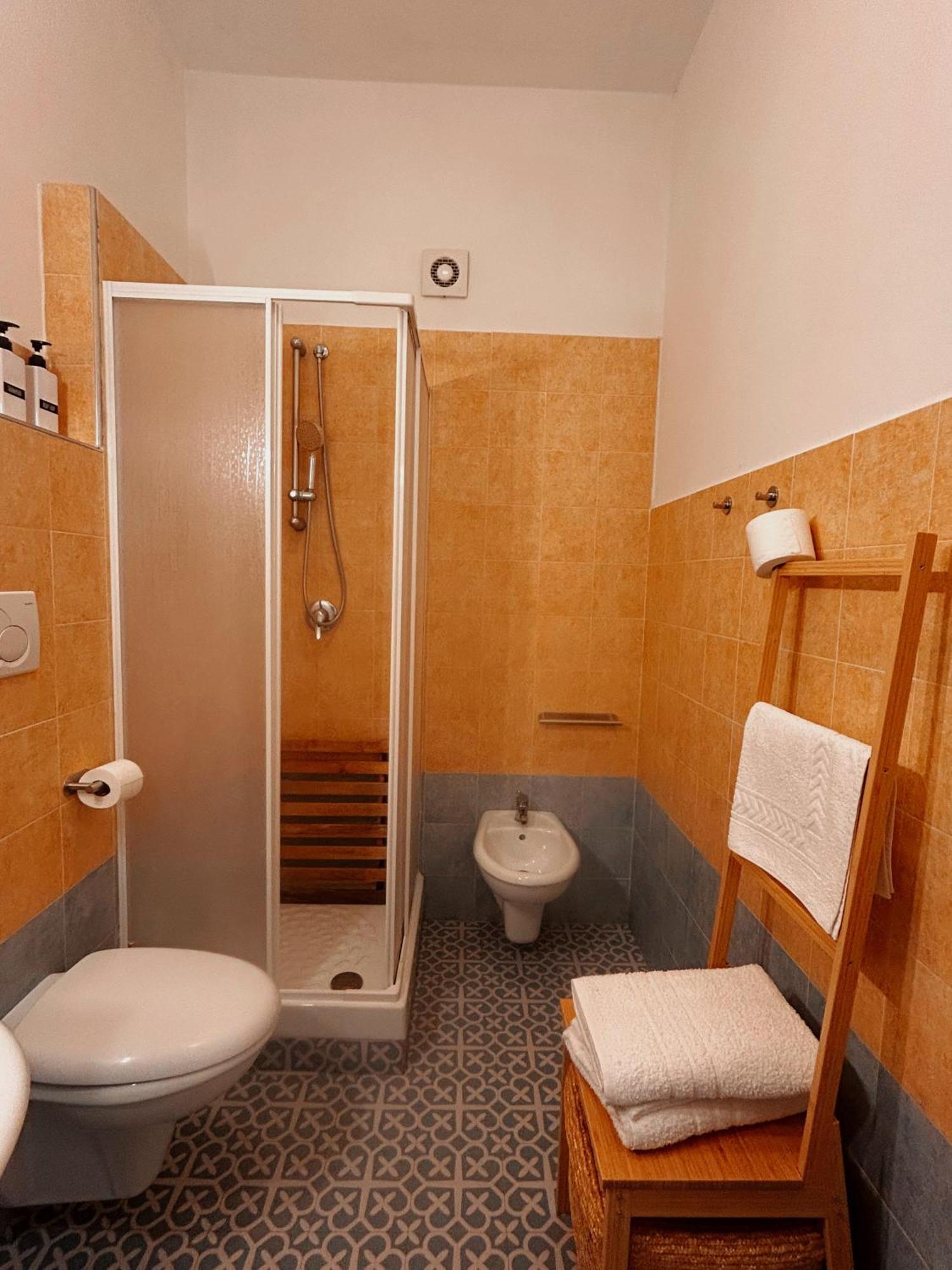 La Casa Di Michelle Hotel Foggia Ngoại thất bức ảnh